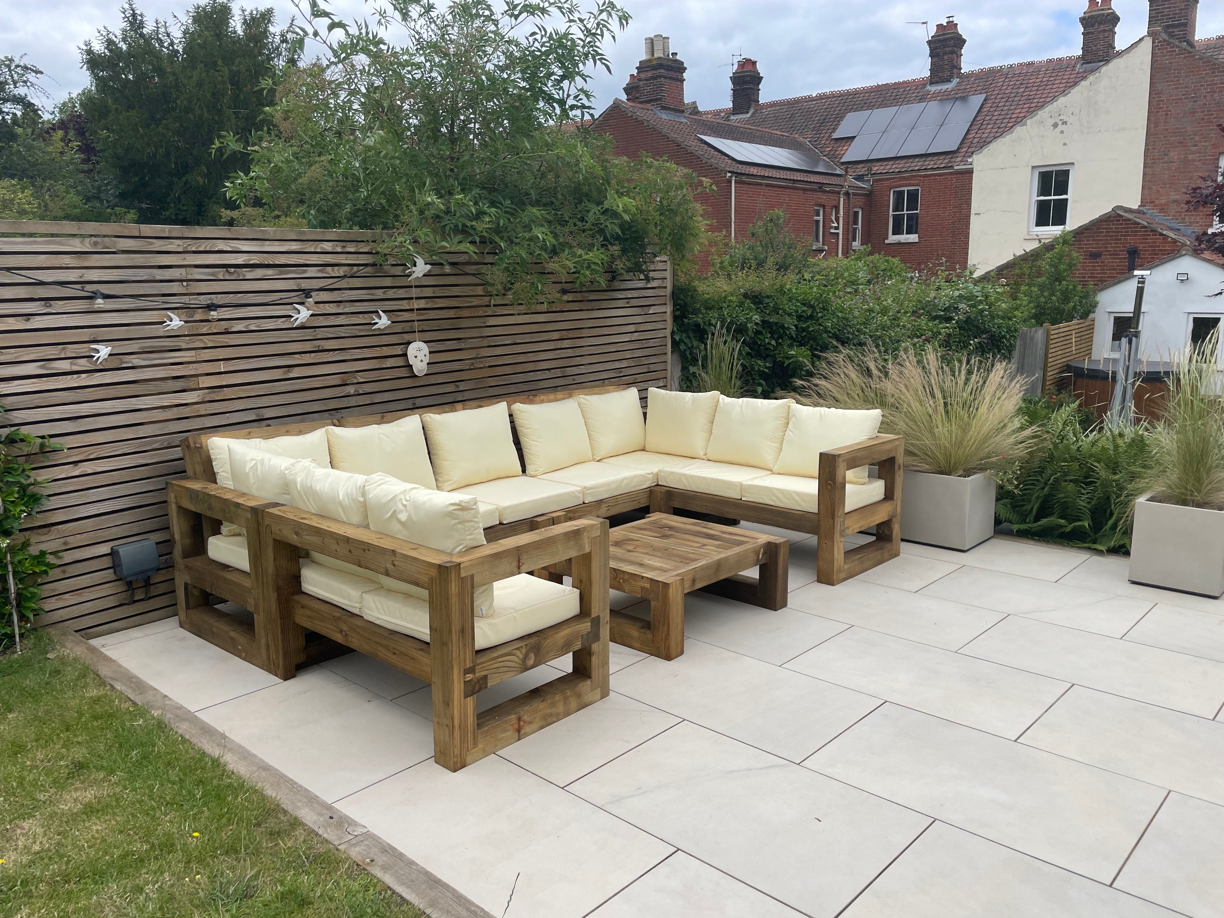 Garden discount sofa bench